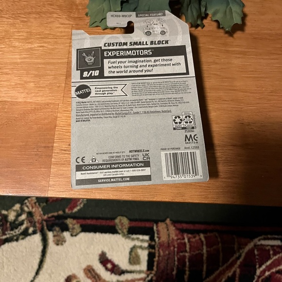 HotWheels Experimotors Custom Small Block - Picture 2 of 4